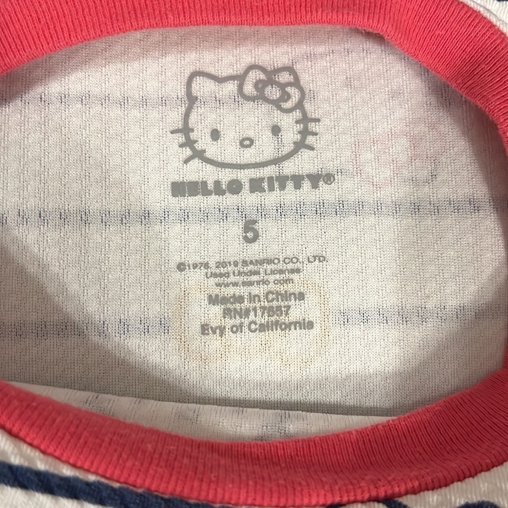 Hello Kitty Bundle - Picture 5 of 6